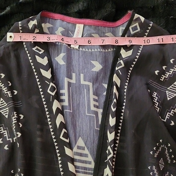Xhilaration OS Black & White Fringe Boho Open Kimono Top - Picture 2 of 5